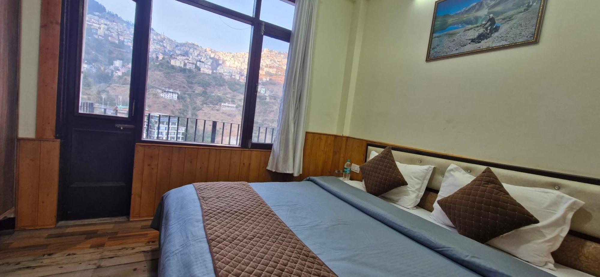 Hotel White Villa Шимла Екстериор снимка
